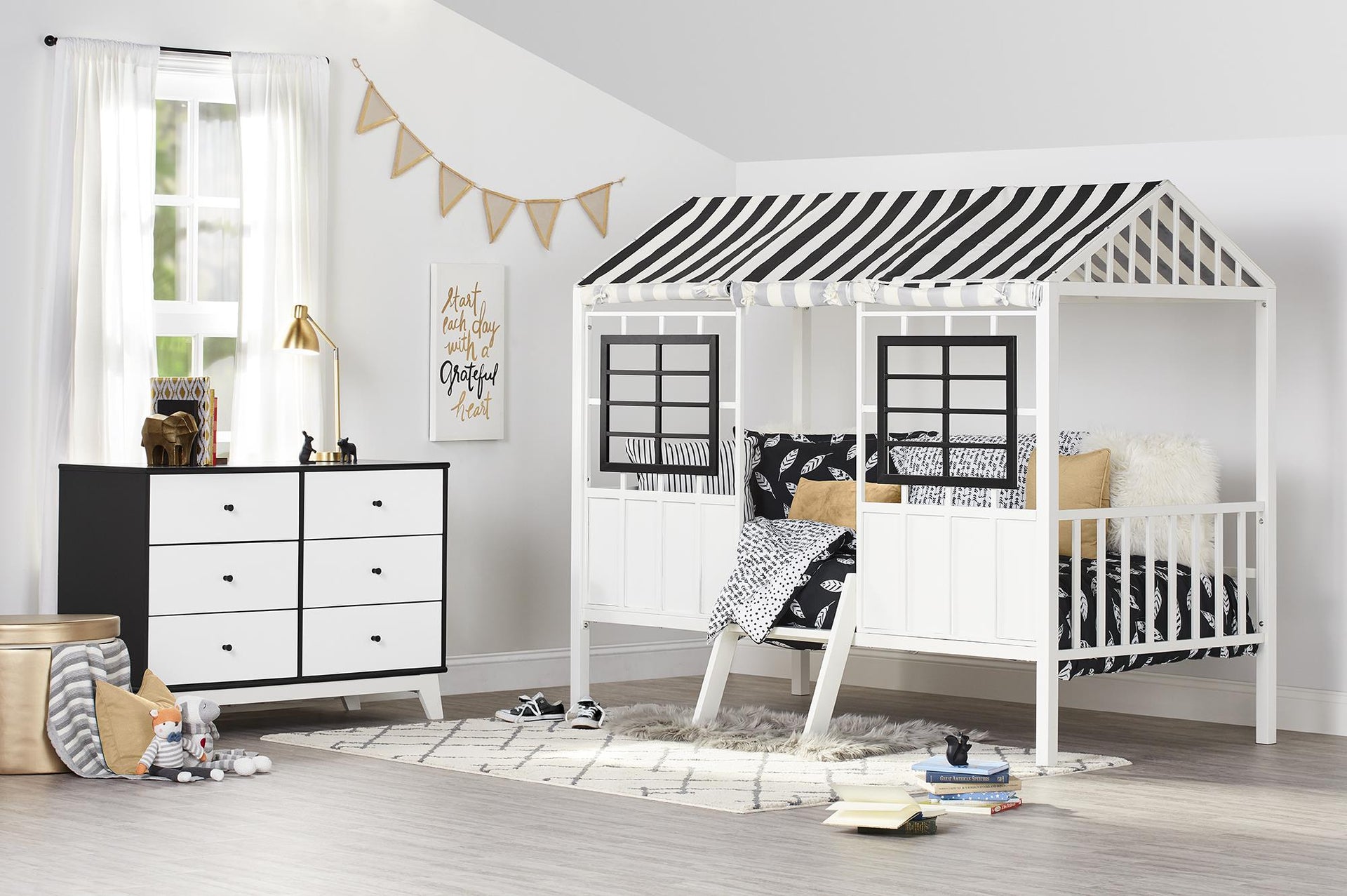 Little Seeds Rowan Valley Forest Loft Bed - White/Black - Twin