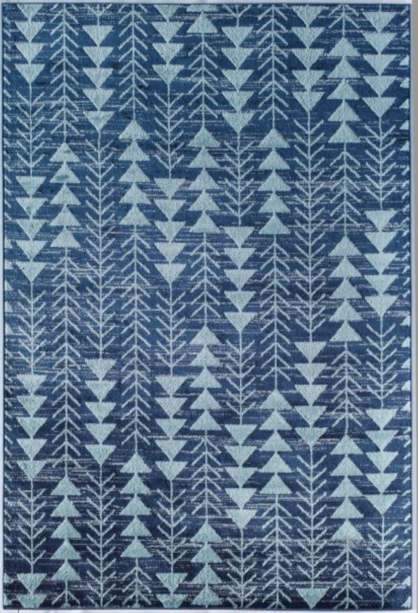 Little Seeds Serenity Archer Rug Light Blue 5 x 7 - Light Blue