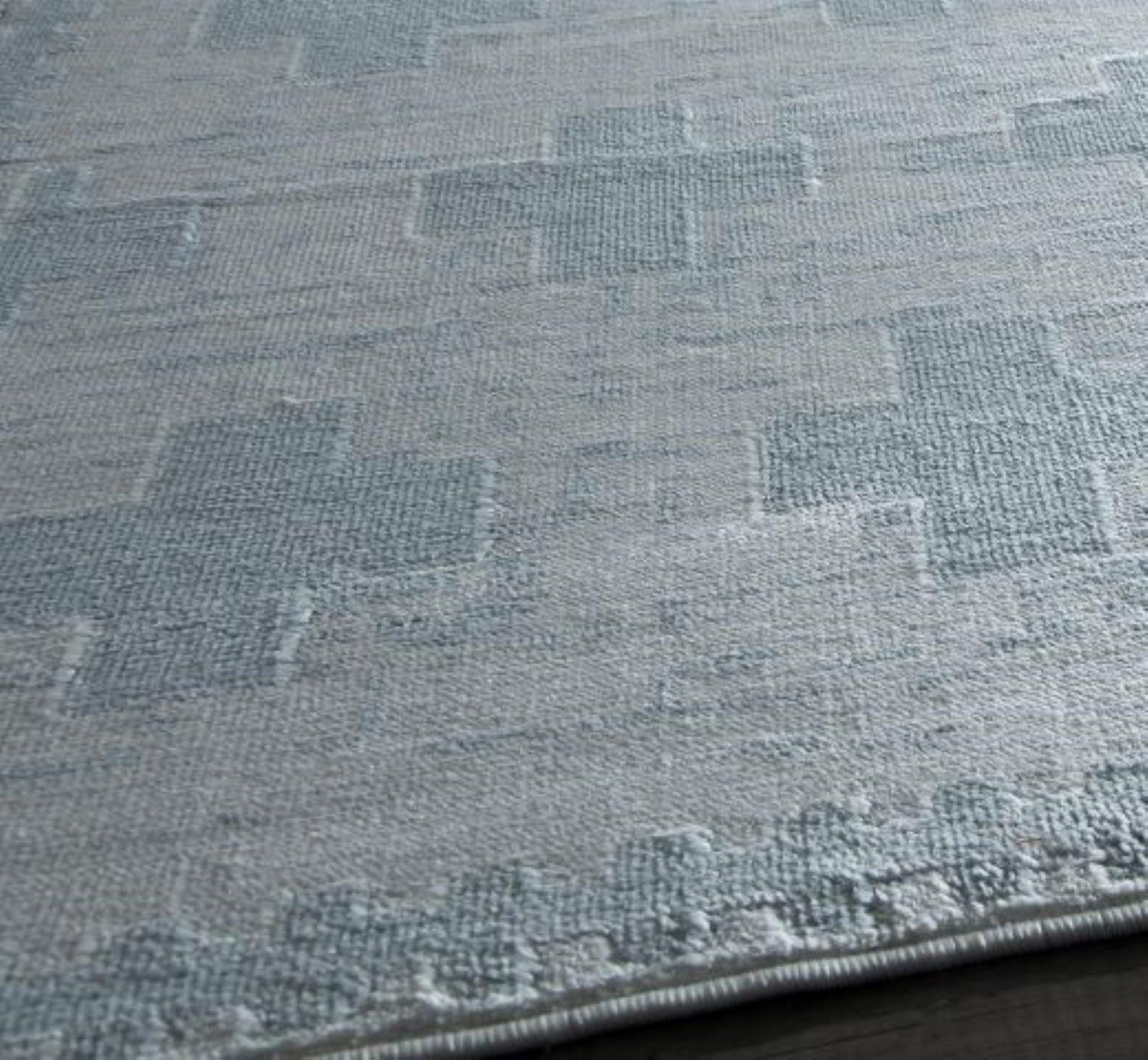 Little Seeds Serenity Impression Rug Wht/Lt Blue 8 x 10 - White/Blue