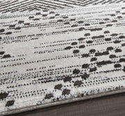 Little Seeds Serenity Vintage Rug Wht/Blk 8 x 10 - White/Black