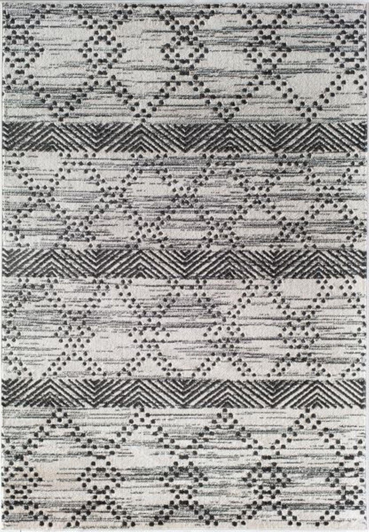 Little Seeds Serenity Vintage Rug Wht/Blk 5 x 7 - White/Black