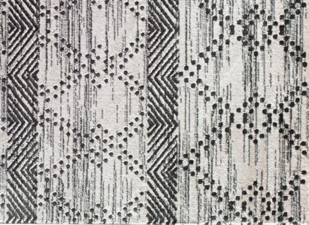 Little Seeds Serenity Vintage Rug Wht/Blk 5 x 7 - White/Black