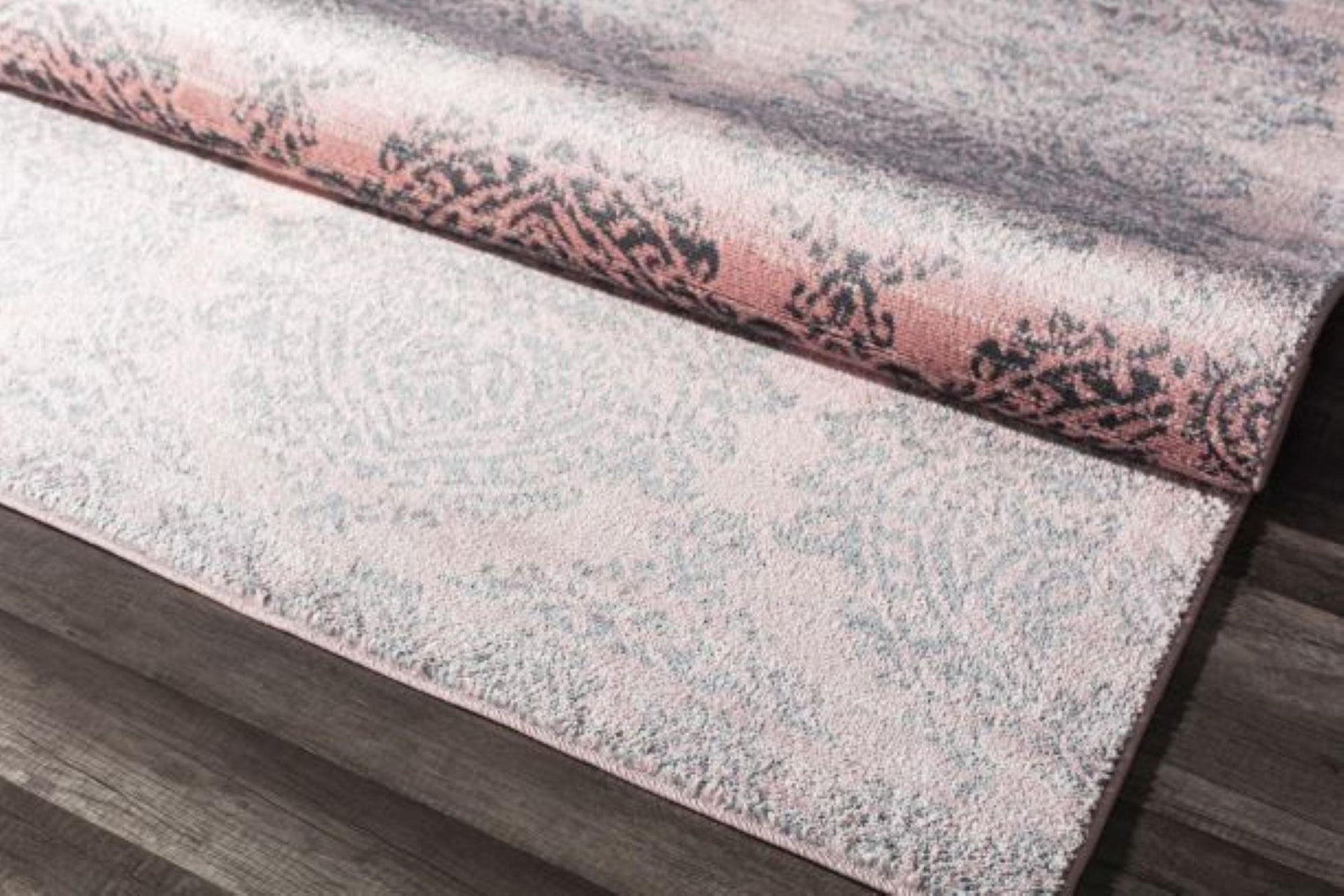 Little Seeds Serenity Lux Rug Blush 5 x 7 - Blush