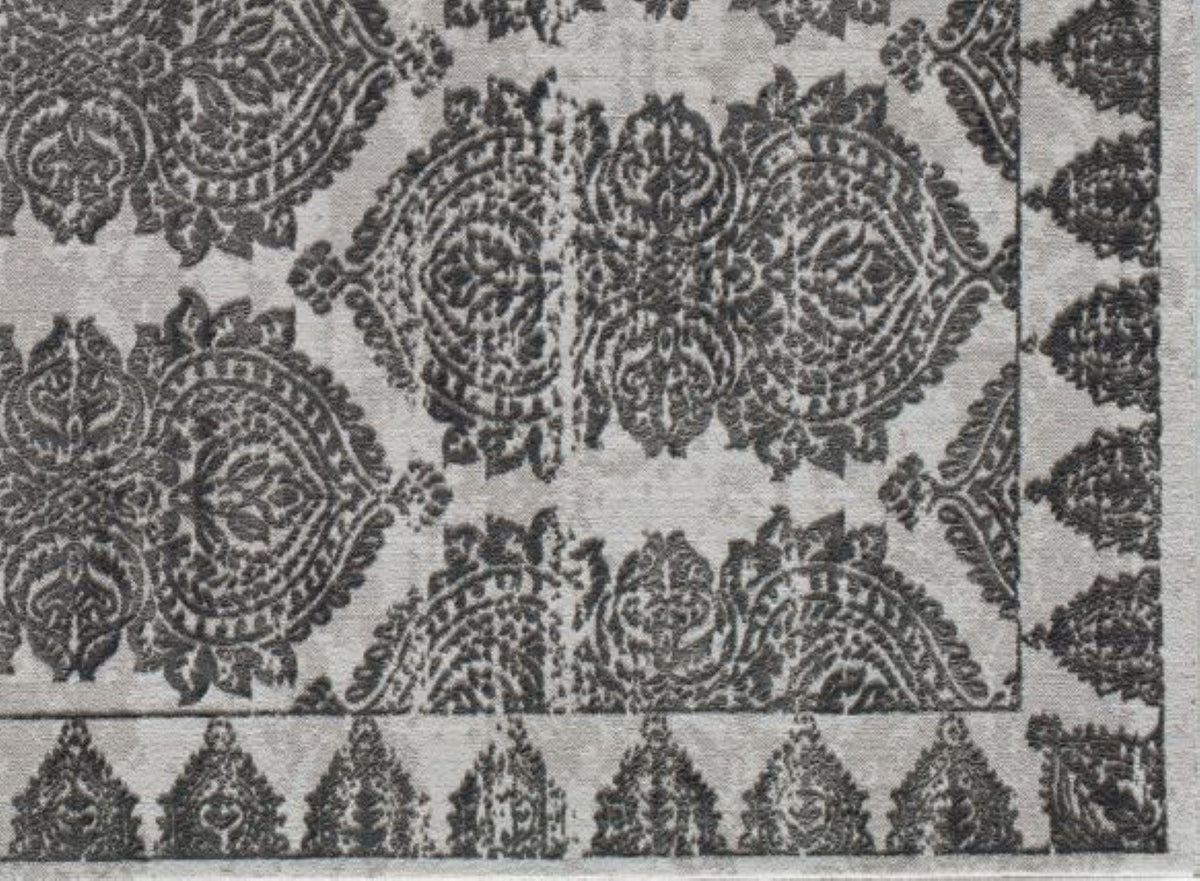 Little Seeds Magnolia Paisley Rug Charcoal 5 x 7 - Charcoal
