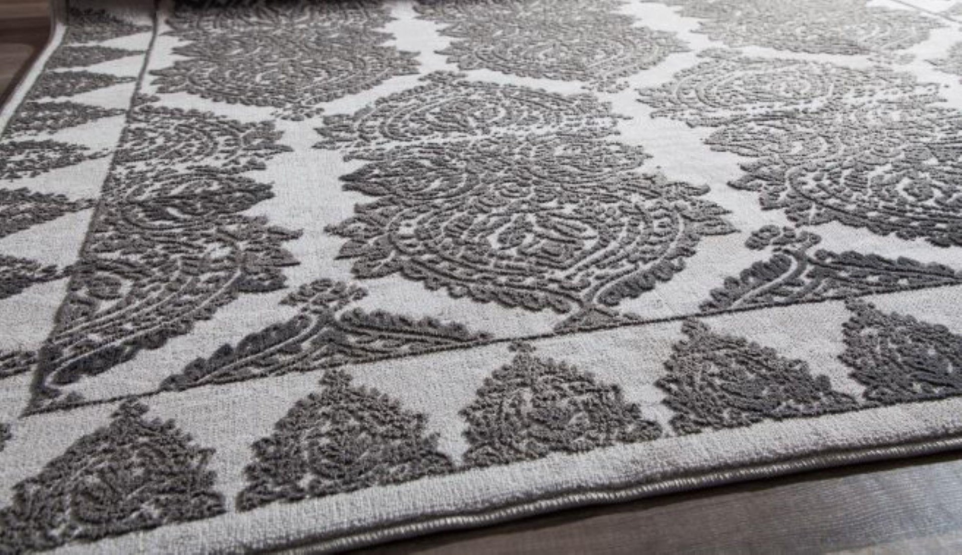 Little Seeds Magnolia Paisley Rug Charcoal 5 x 7 - Charcoal