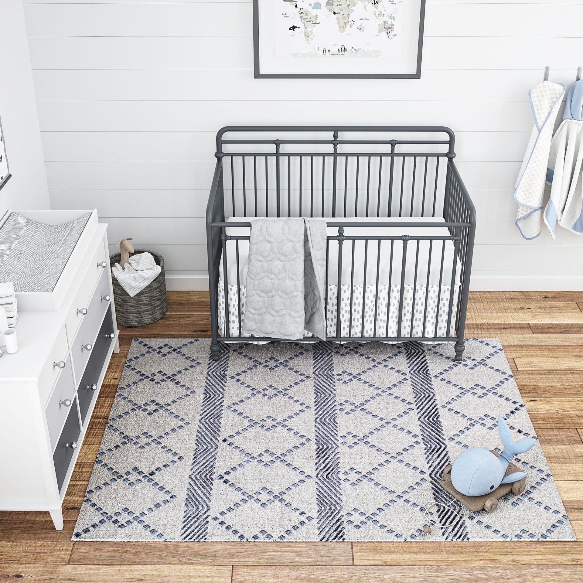 Little Seeds Magnolia Reserve Rug Navy 5 x 7 - Navy